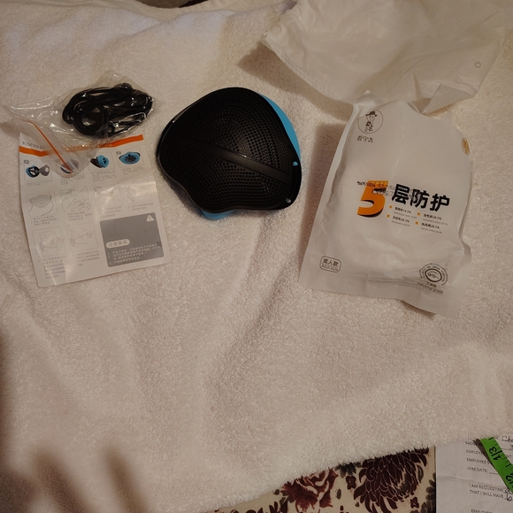 Blue Face Mask Accessory - Picture 2 of 6